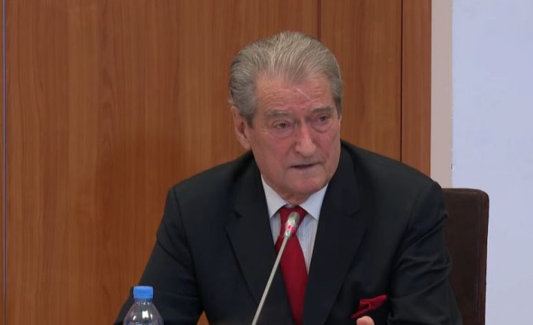 U PËRJASHTUA NGA PD/ Berisha: Si të ngrihen të vdekurit dhe të thonë këta nuk janë gjallë