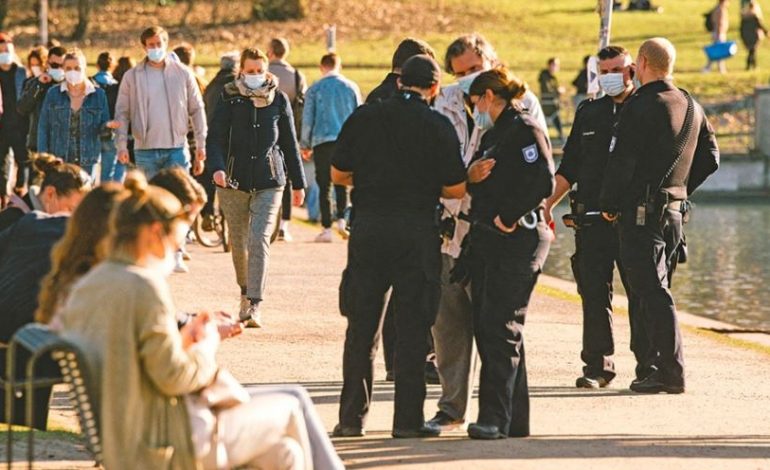 COVID-19/ Ekspertët: Karantina totale nuk është më mjet për të frenuar përhapjen e pandemisë
