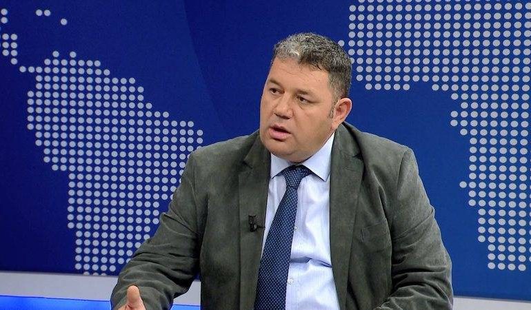 COVID-19/ Mjeku Ulqinaku: Infektimet “shpërthyese”, të shikojmë mundësinë për masa të reja