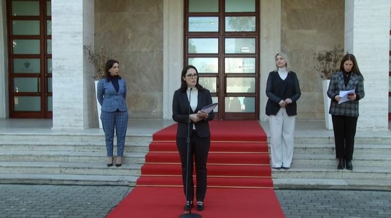TATIMET KONTROLL NË BIZNESET E AGRON DUKËS/ Në kulmin e debatit për FSHF të vëllait të tij? Ja si përgjigjet ministrja e Financave