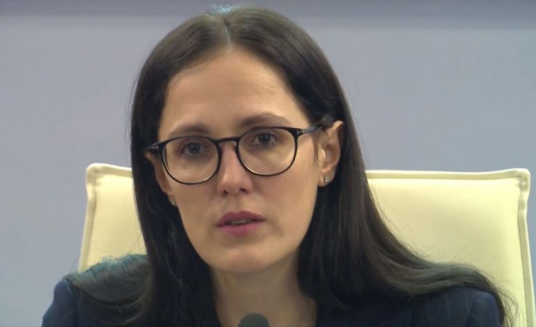 “REDUKTOJMË BORXHIN PUBLIK”/ Ibrahimaj: 6% më shumë të ardhura në 2022
