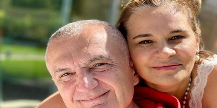 POSTIMET/ Kryemadhi dhe Meta “flirtojnë” në Instagram, presidenti reagon me dy gishta lart