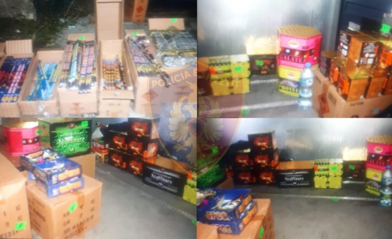 PAMJET/ Sekuestrohen 700 fishekzjarrë dhe kapsolla, arrestohet tregtari në Fier (EMRI)