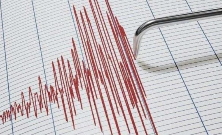 TËRMETI I FORTË/ Raportohet për disa banesa të dëmtuara në Devoll, grupi i emergjencave nis verifikimet