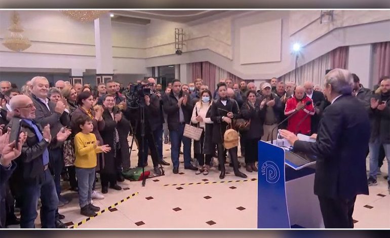 PAMJET/ Berisha nuk mbledh dot as 50 vetë në Gjirokastër