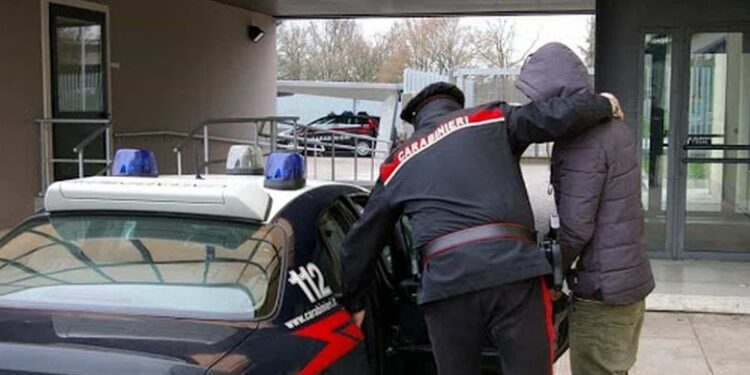 21 KG KOKAINË NË MAKINË/ Arrestohet nga policia shqiptari në Itali, droga me vlerë 3 milionë euro