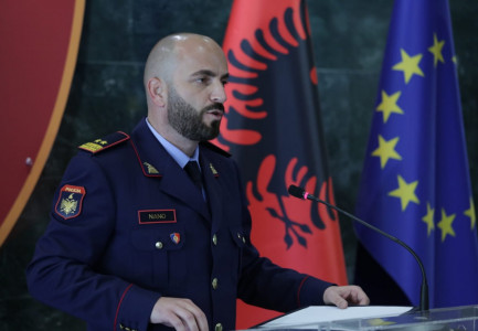 “MERRENI SERIOZISHT…”/ Drejtori i Policisë ultimatum strukturave në Gjirokastër: Ky është viti i sfidës me kanabisin