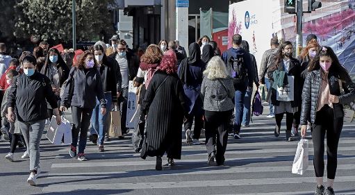 COVID-19 NË GREQI/ Regjistrohen 24,246 raste të reja dhe 77 viktima në 24 orët e fundit