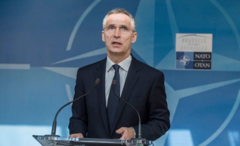 KËRCËNIMET NGA RUSIA/ Jens Stoltenberg: NATO nuk ka plane të dërgojë trupa brenda Ukrainës