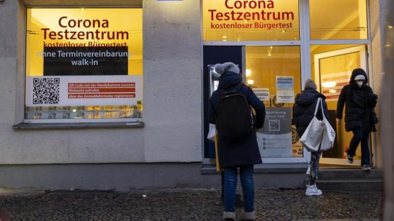 COVID-19 NË GJERMANI/ Rriten infektimet, regjistrohen 112,323 raste të reja në 24 orët e fundit