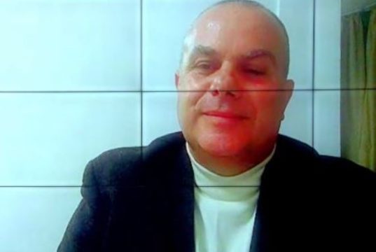 6 MARSI/ Kandidati i Berishës për Durrësin: Nuk e gjeja më veten tek organizimi i Bashës, betejën e kemi me…