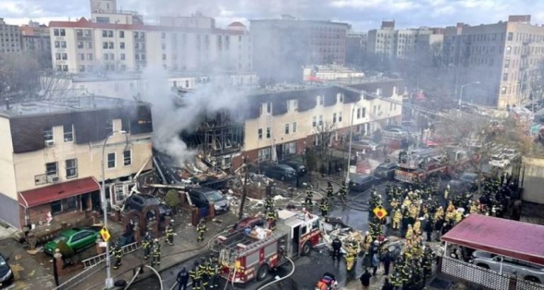 TRAGJIKE/ Zjarr në një ndërtesë në New York, pesë viktima dhe nëntë plagosur