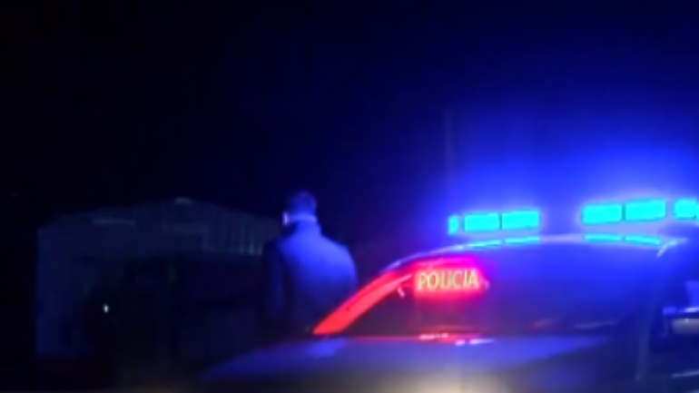 DETAJET E FUNDIT/ Dy persona të plagosur më armë zjarri paraqiten në Spitalin Ushtarak