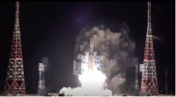 PAMJET E TMERRIT/ Raketa ruse del jashtë kontrollit dhe bie drejt Tokës, NASA në alarm