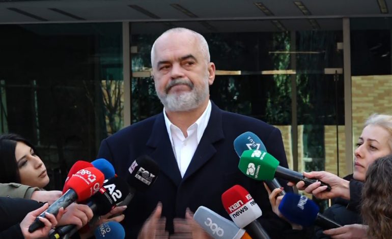 PËRPLASJA TE “5 MAJI”/ Rama: Nuk është dhunë, i dolën përpara ligjit, s’na ndal askush
