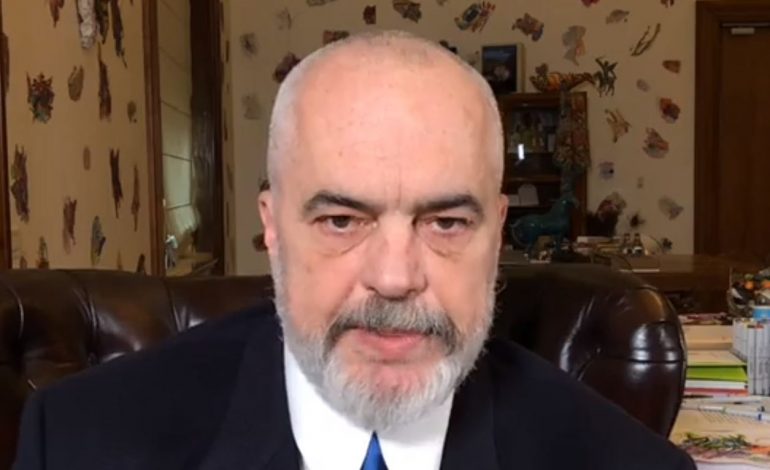 “21 JANARI”/ Rama: Ne i kemi shlyer detyrimet, fajtorët e vërtetë dëshmojnë akoma dhunë mes njëri-tjetrit