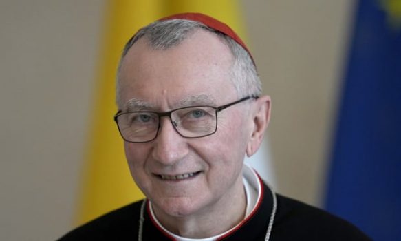 COVID-19/ Ndihmës të Papa Françeskut, sekretari i Shtetit të Vatikanit dhe zëvendësi i tij rezultojnë pozitiv