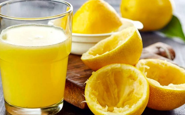 PËR VETËM 14 DITË/ Ujë me limon për rënien nga pesha