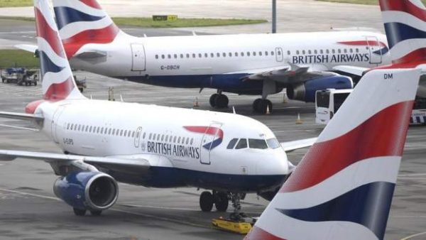 LUFTA NË UKRAINË/ Rusia i kundërpërgjigjet Britanisë së Madhe, bllokon hapësirën ajrore për kompanitë angleze