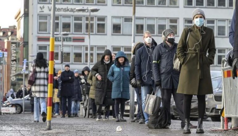 SUEDIA SHFUQIZON TË GJITHA MASAT ANTI-COVID/ Virusi nga tani do të konsiderohet si sëmundje endemike