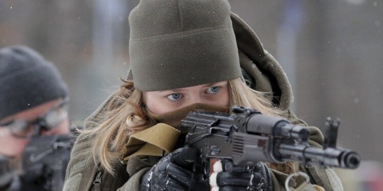 FRIKA E LUFTES/ Ukraina mund të heqë dorë nga anëtarësimi në NATO