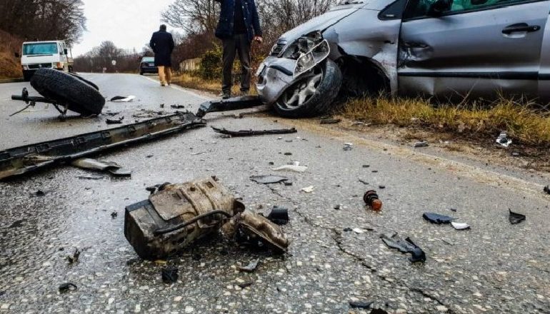 RËNDOHET BILANCI I AKSIDENTIT TRAGJIK NË DURRËS/ Pas adoleshentit ndërron jetë edhe 13-vjeçari