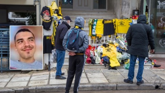 VRASJA E 19 VJEÇARIT GREK NGA SHQIPTARI/ Gjyshja e viktimës: Këtë prerje që i bënë djalit një kirurg ose një vrasës mund ta bëjë