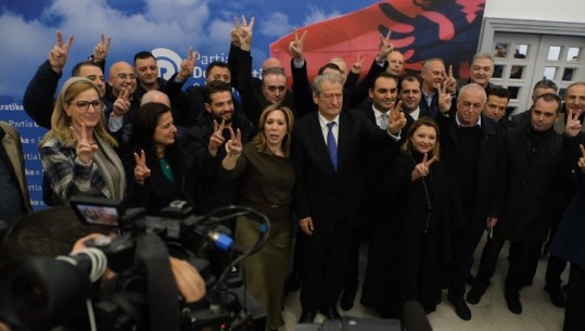 BERISHA PËRJASHTOHET NGA KOALICIONI ME LSI/ Komisioni i Rithemelimi: Rama po bën çdo që opozitën ta përfaqësojë “Lul Brava”
