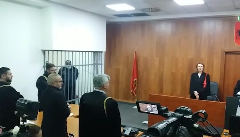 E FUNDIT/ Saimir Tahiri DËNOHET me 3 vite e 4 muaj BURG. Pritet të dalë me pranga në duar