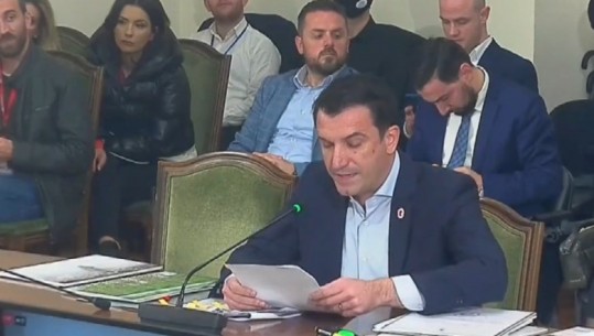 A NJIHET VELIAJ ME ZOTON, MËRTIRIN DHE GUGALLIAN? Përgjigjet kryebashkiaku i Tiranës: I kam parë në fotografi me zyrtarë të PD në…