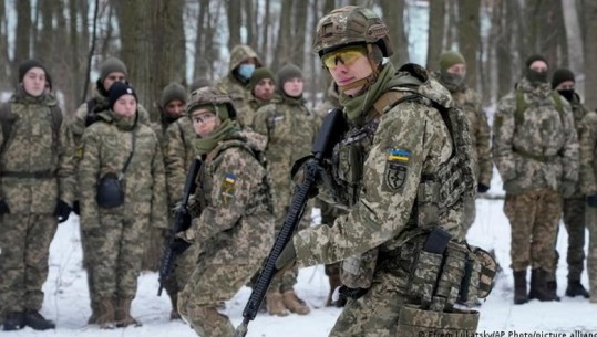 TENSIONET ME RUSINË/ “Alarm i kuq” në Hungari, Sllovaki dhe Rumani, frikë për mijëra refugjatë ukrainas