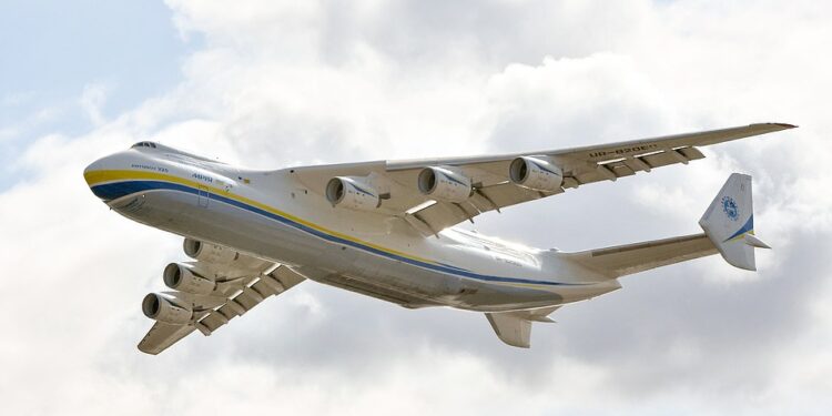 LUFTIME TË ASHPRA/ Ukraina: Ushtria ruse ka shkatërruar avion më të madh në botë