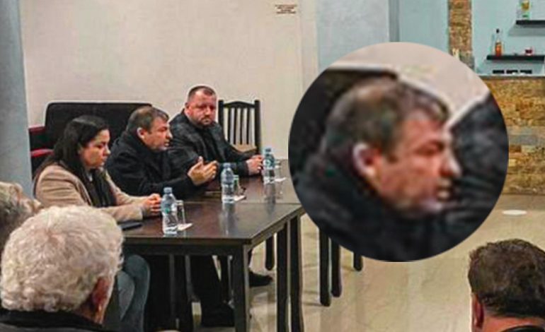 VANGJUSH DAKO NË FUSHATË/ Reagon kandidati i PD në Durrës: Kërkon të shndërrojë qytetin në…