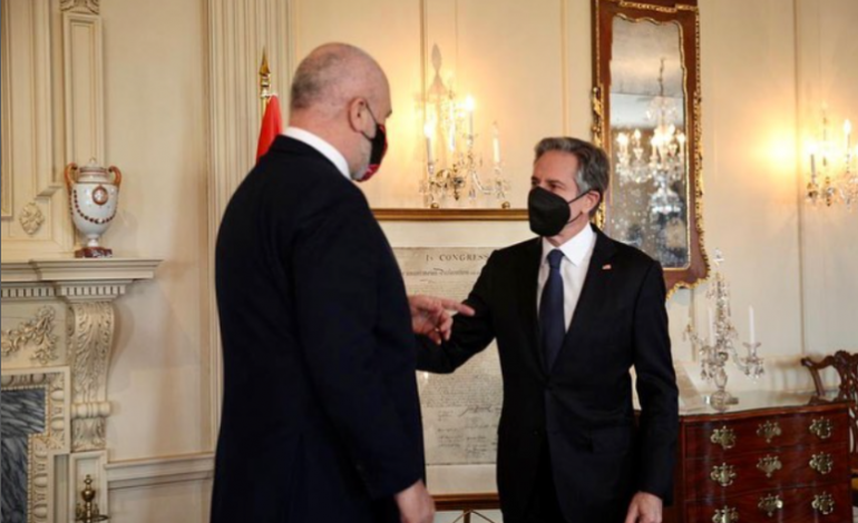VIZITA/ Rama publikon fotot nga takimi me Sekretarin Amerikan të Shtetit, Antony Blinken