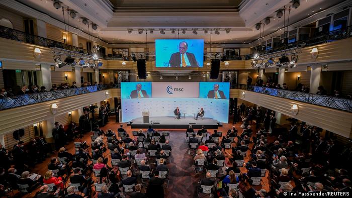 TENSIONET/ Paralajmërimet e forta të liderëve botërorë në Konferencën e Sigurisë së Mynihut: Kërcënon një luftë e re…
