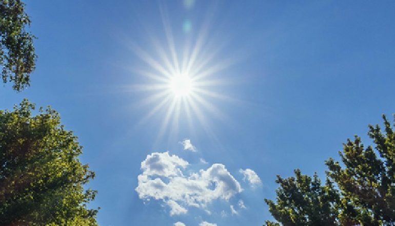 DIELL, POR TEMPERATURA TË ULËTA/ Ja si parashikohet moti për ditën e sotme