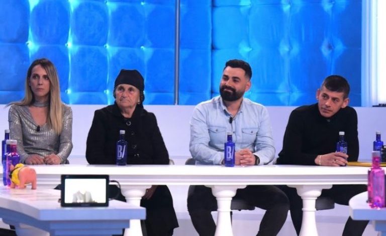 RAMA E MORI ME VETE NË KRYEMINISTRI/ Nënë Liza tregon takimin: Unë e di që nuk të jep shtëpi ai