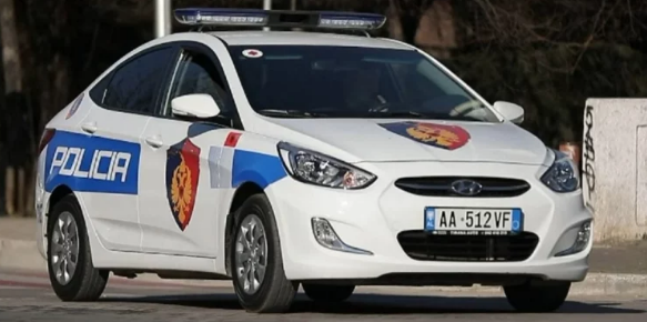 SHERR MASIV NË VELIPOJË/ Katër persona bëjnë për spital të riun, e kërcënojnë edhe me armë