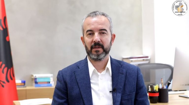 NIS FUSHATA ZGJEDHORE PËR 6 MARSIN/ Celibashi thirrje partive dhe kandidatëve: Respektoni Kodin Zgjedhor