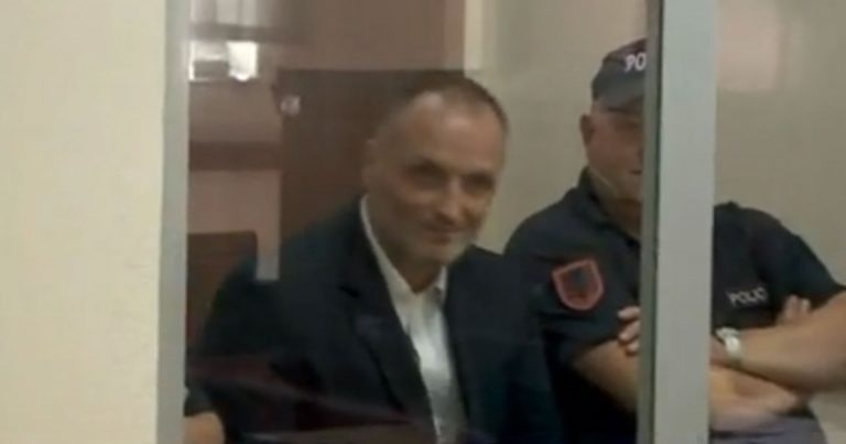 “VENDIMI PËR T’I BËRË QEJFIN…”/ Avokati i Izet Haxhisë: Gjyqtari i çështjes u caktua nga mikja e Argita Berishës