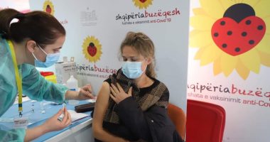 DOZA E TRETË E VAKSINËS/ Ministria e Shëndetësisë: Efektet anësore që mund të keni