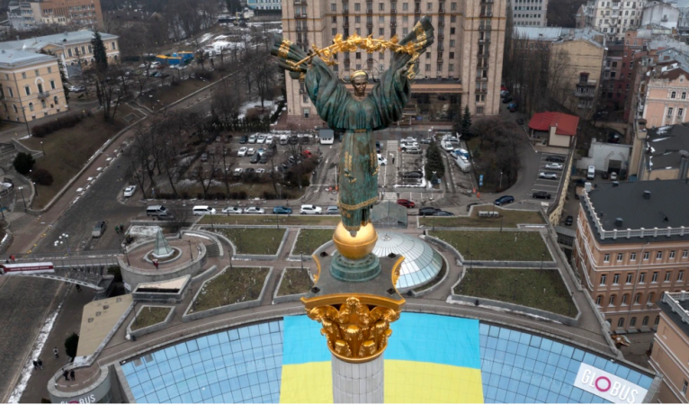 RRËZIM I QEVERISË PRORUSE/ 8-vjetori i revolucionit në Ukrainë, aktivistët përgatiten për një luftë të re