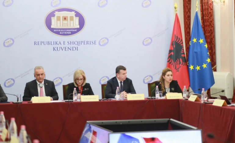 PRAG LUFTE/ Shqipëria i bashkohet deklaratës së BE-së, ku dënohet vendimi i fundit i Rusisë për dy rajonet e Ukrainës