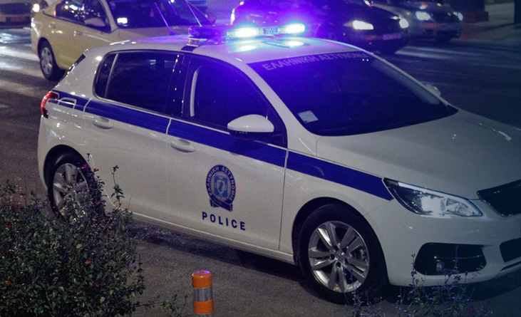 TERROR NË GREQI/ I riu shqiptar merr peng nënën dhe gruan, policia ndërhyn dhe…