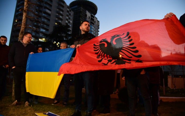 ME SYTË NGA KIEVI/ Përjetimet e shtetasve ukrainas dhe rusë në Shqipëri