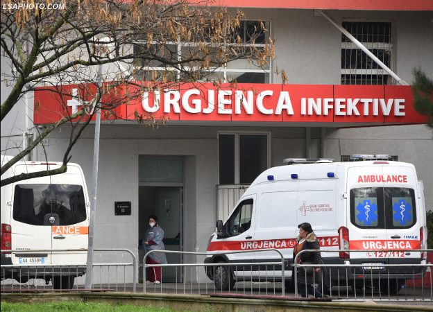 COVIDI NE SHQIPERI/ Mbi 1000 INFEKTIME dhe 7 humbje jete në 24 orët e fundit