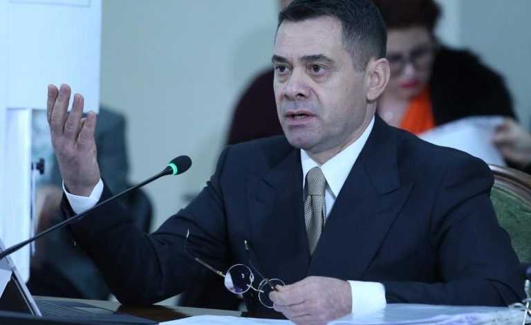 “RRI DERI NË 6 TË MËNGJESIT PO TË DONI”/ Ahmetaj: Ja tre të pavërtetat e thëna në Komisionin Hetimor
