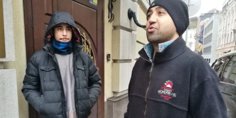 U ARRATIS NGA TALEBANËT PËR NË UKRAINË/ Afgani e gjen veten në mes të “zjarrit” me Rusinë