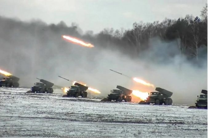 PRAG LUFTE/ Ukraina kërkon takim urgjent me Rusinë, zbulohet çfarë iu kërkoi Kievi bashkëpunëtorëve të Putinit