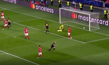 CHAMPIONS LEAGUE/ Pas 18 minutash lojë, Tadic ndëshkon Ajax (VIDEO)